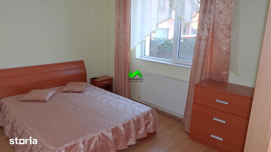 Apartament cu 3 camere decomandat în Sub Arini