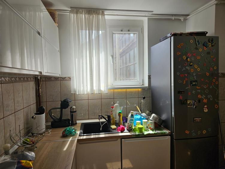 Apartament cu 3 camere circular în Complex Studențesc