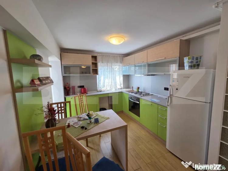 Apartament cu 2 camere decomandat în Central