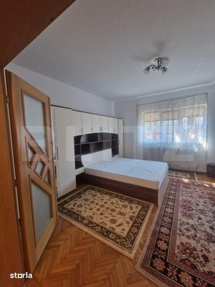 Apartament cu 3 camere în Florilor
