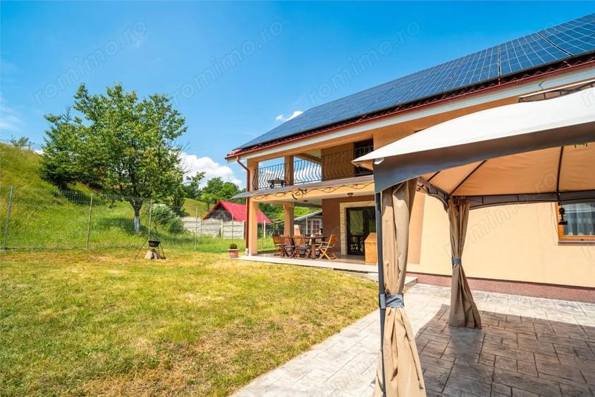 Casă cu Teren 1500 Mp în Vulcan