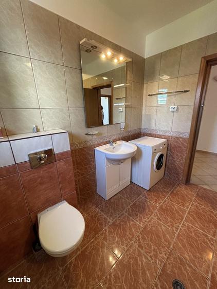 Apartament cu 4 camere decomandat în Herăstrău