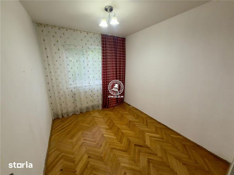 Apartament cu 3 camere în Canta