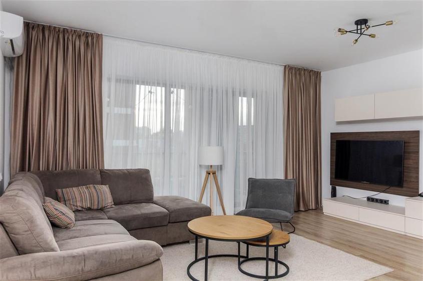 Apartament cu 2 camere semidecomandat, mobilat în Gheorgheni