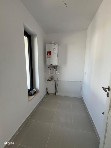 Casa individuala 5 camere, teren 704 mp - 163 mp utili, cel mai mare d - 15