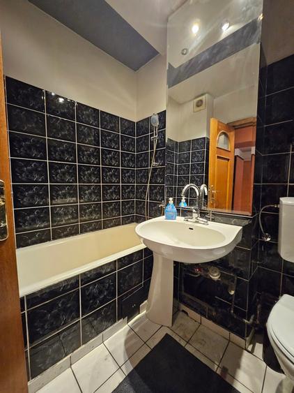 Oferta inchiriere garsoniera in Craiovei, parter,  260 EURO - 9