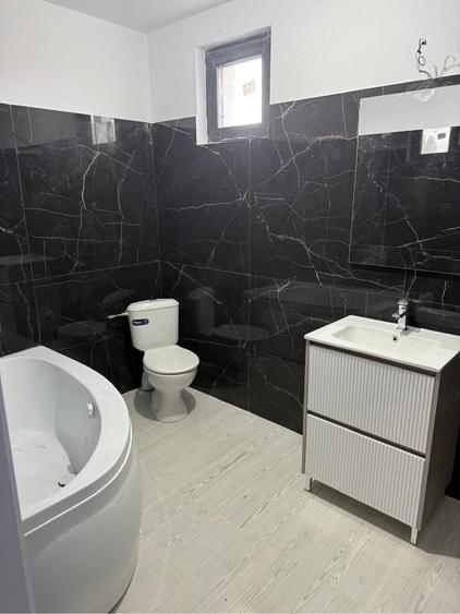 Casă cu Teren 500 Mp în Mărăcineni