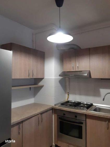 Apartament cu 2 camere semidecomandat, mobilat în Bună Ziua