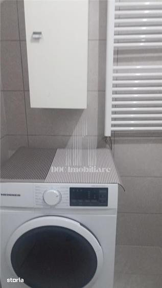 Apartament cu 2 camere în Apărătorii Patriei