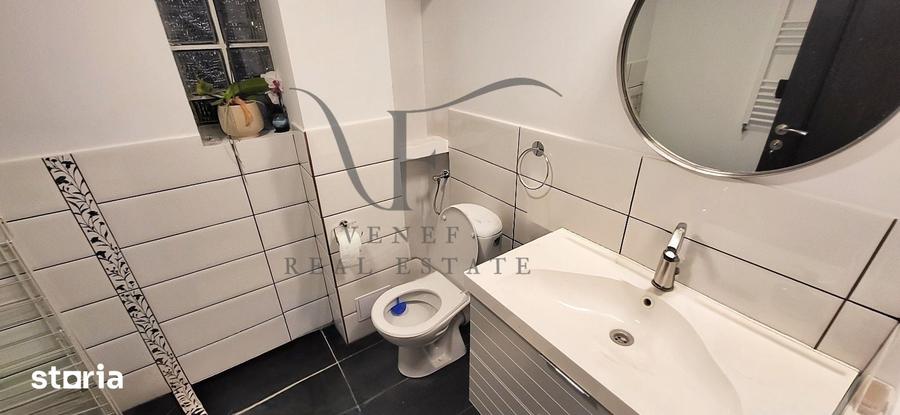 Casă cu 8 camere cu Teren 328 Mp în Dristor