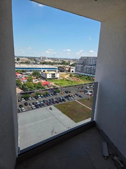 Garsonieră în Titan