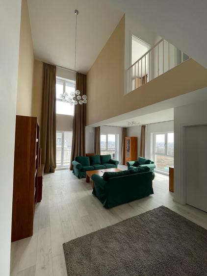 Apartament cu 3 camere decomandat în Lacul Tei