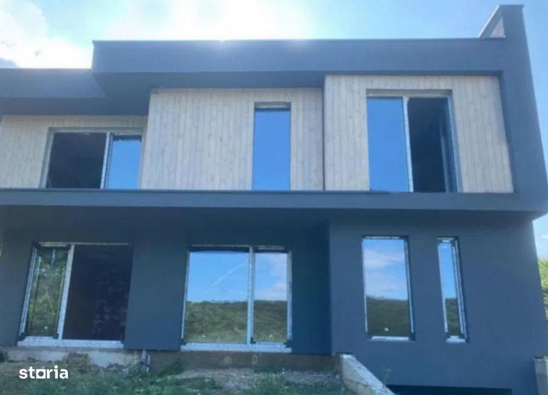 Casă cu 4 camere în Florești