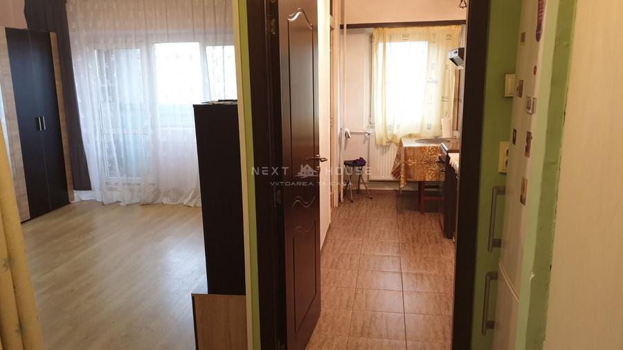 Garsonieră decomandată în Rahova