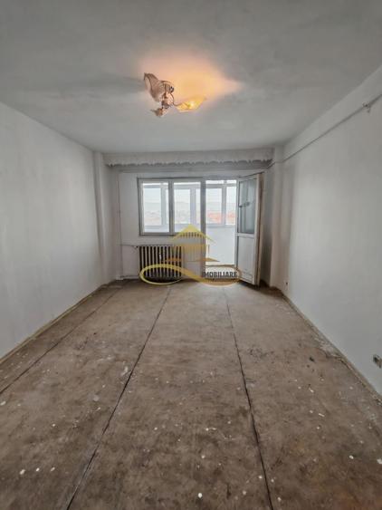 Apartament cu 2 camere decomandat în Narcisa