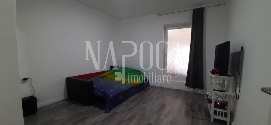Casă individuală cu 3 camere cu Canalizare în Dâmbul Rotund