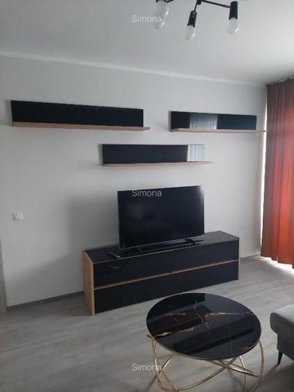 Apartament cu 2 camere decomandat în Mazepa 1