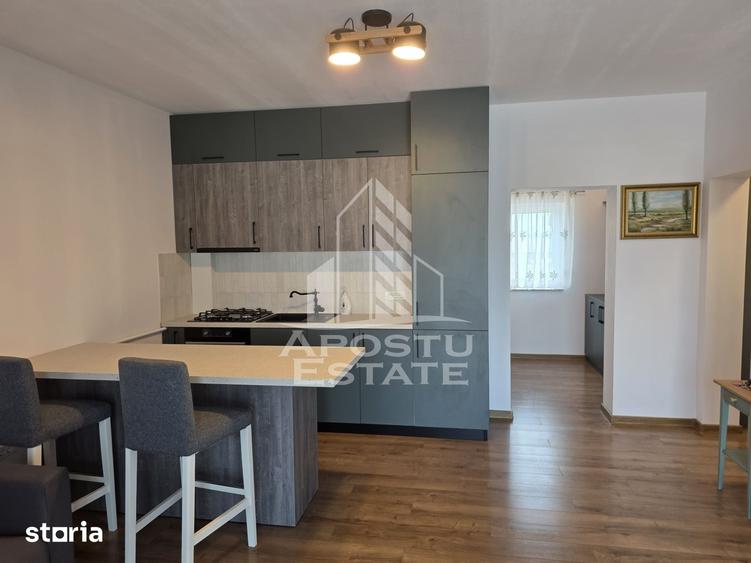 Apartament cu 3 camere în Dumbrăvița