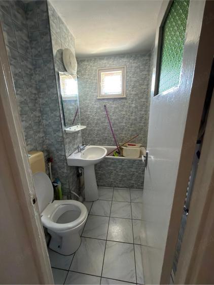 Apartament cu 2 camere decomandat în Micro 17