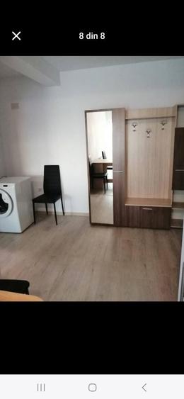 Garsonieră decomandată în Pielești