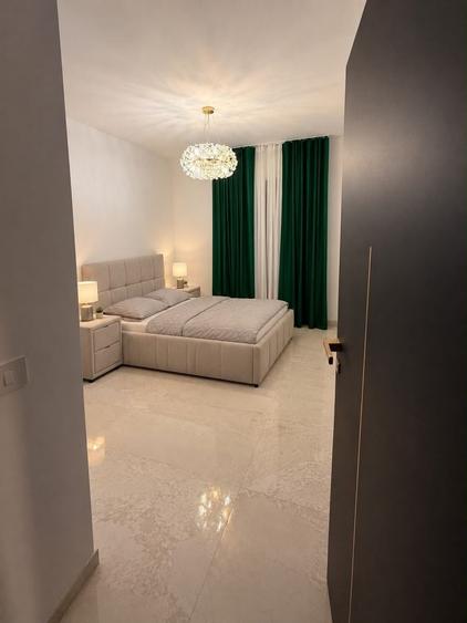 Apartament cu 3 camere decomandat în Floreasca