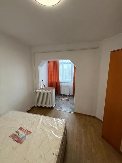 Apartament cu 2 camere decomandat în Alexandru cel Bun
