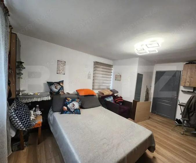 Casă cu 2 camere cu Teren 1000 Mp în Unirii