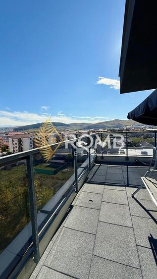 Apartament cu 2 camere semidecomandat, mobilat în Florești