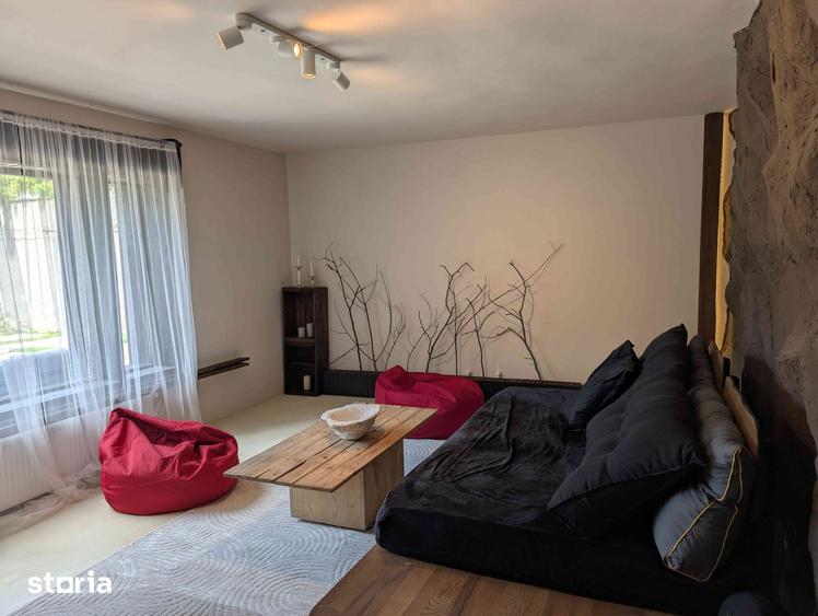 Casă cu 2 camere cu Teren 350 Mp în Ciolpani