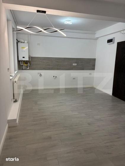 Spațiu comercial, de 18 mp, în Șcheia