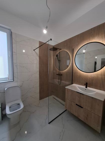 Casă individuală cu 4 camere cu Canalizare în Domnești