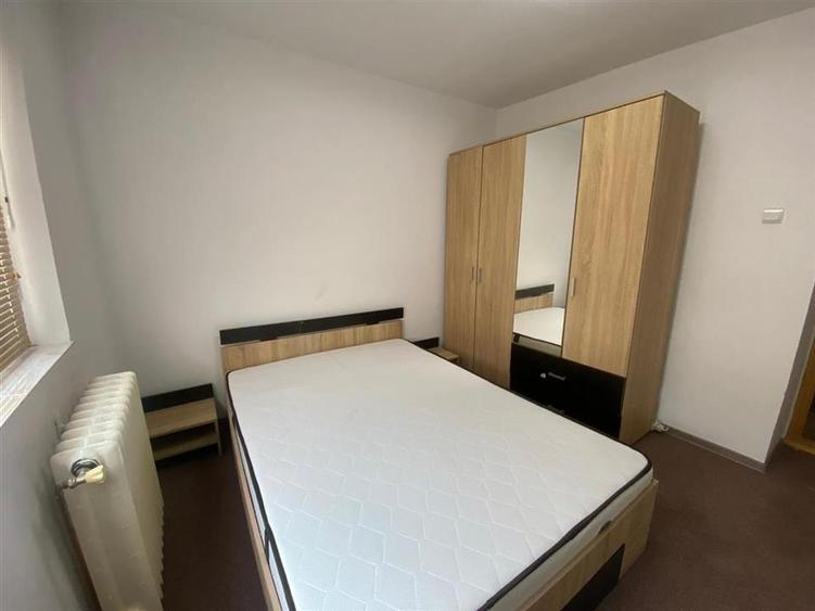 Apartament 3 camere - decomandat - Nicolina - 2