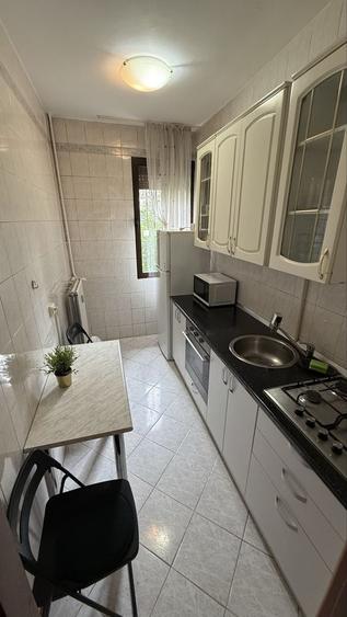 Apartament cu 2 camere semidecomandat în Floreasca