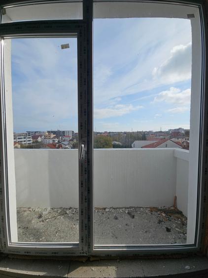 Apartament cu 2 camere decomandat în Kamsas