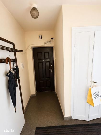 Apartament cu 2 camere nedecomandat în Decebal