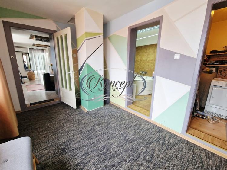 Apartament cu 3 camere semidecomandat, mobilat în Semicentral