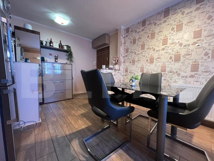Apartament cu 3 camere semidecomandat, mobilat în Cantemir
