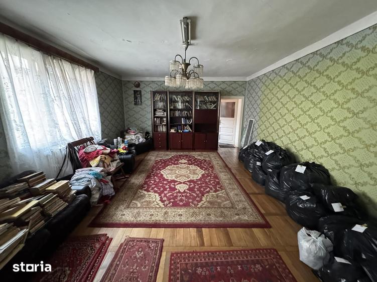 Casă cu 3 camere cu Teren 300 Mp în 14 Mai