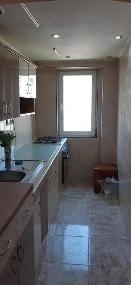 Apartament cu 2 camere semidecomandat în Viziru 3