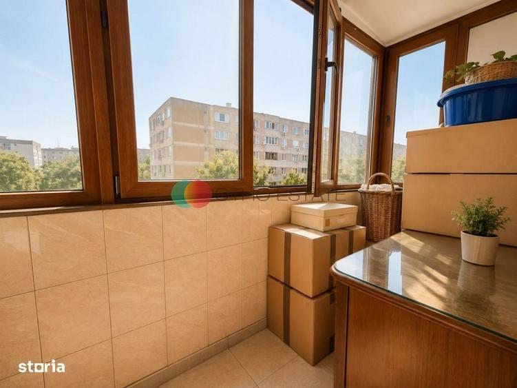 Apartament cu 2 camere decomandat în Crângași