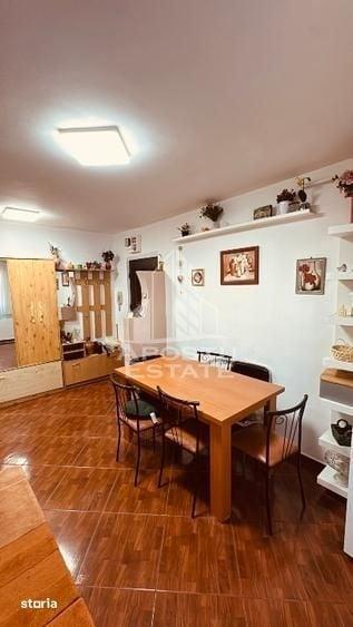 Apartament cu 2 camere nedecomandat în Ghiroda
