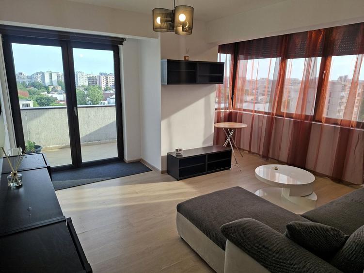 Apartament cu 2 camere decomandat în Calea Călărașilor