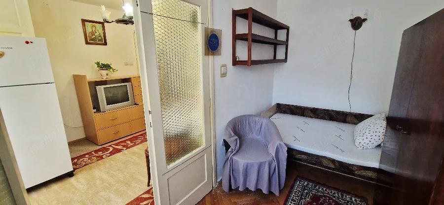 Apartament 2 camere, zona ?agului - 9