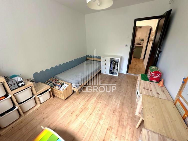 Apartament cu 3 camere decomandat, mobilat în Plopilor