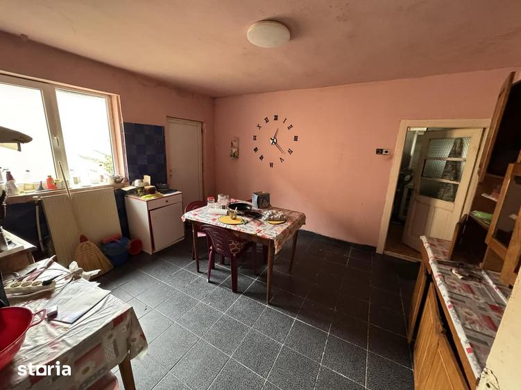 Casă cu 3 camere cu Teren 300 Mp în 14 Mai