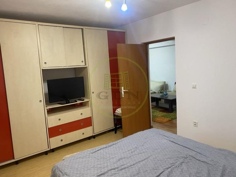 Apartament cu 2 camere semidecomandat, mobilat în Tilișca