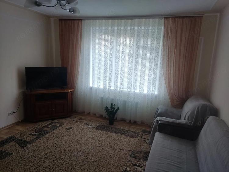 Apartament cu 3 camere de inchiriat in Unirii