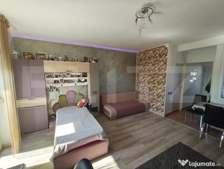 Garsonieră decomandată în Sânmartin