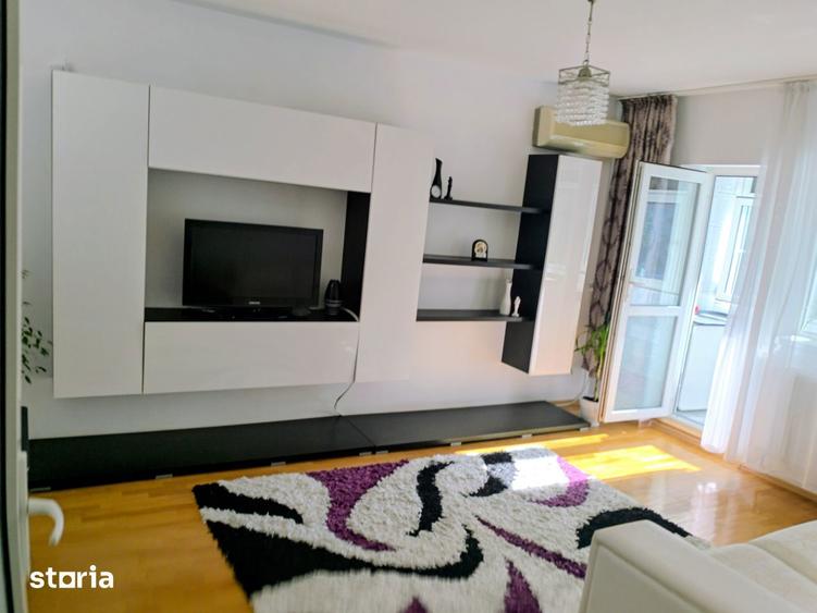 Apartament cu 3 camere în Obor