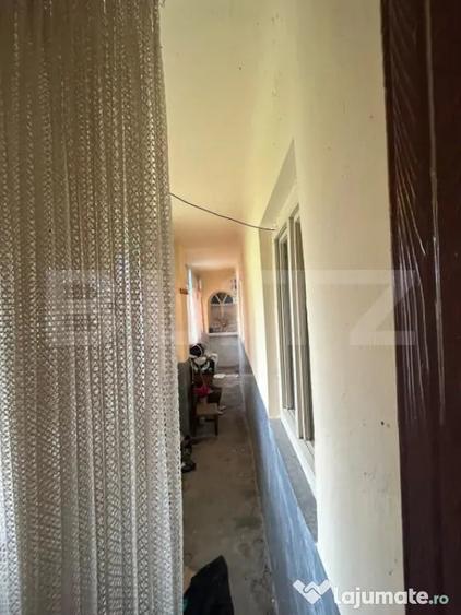 Casă cu 3 camere cu Teren 1760 Mp în Chiuza